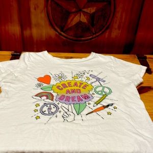 White tshirt